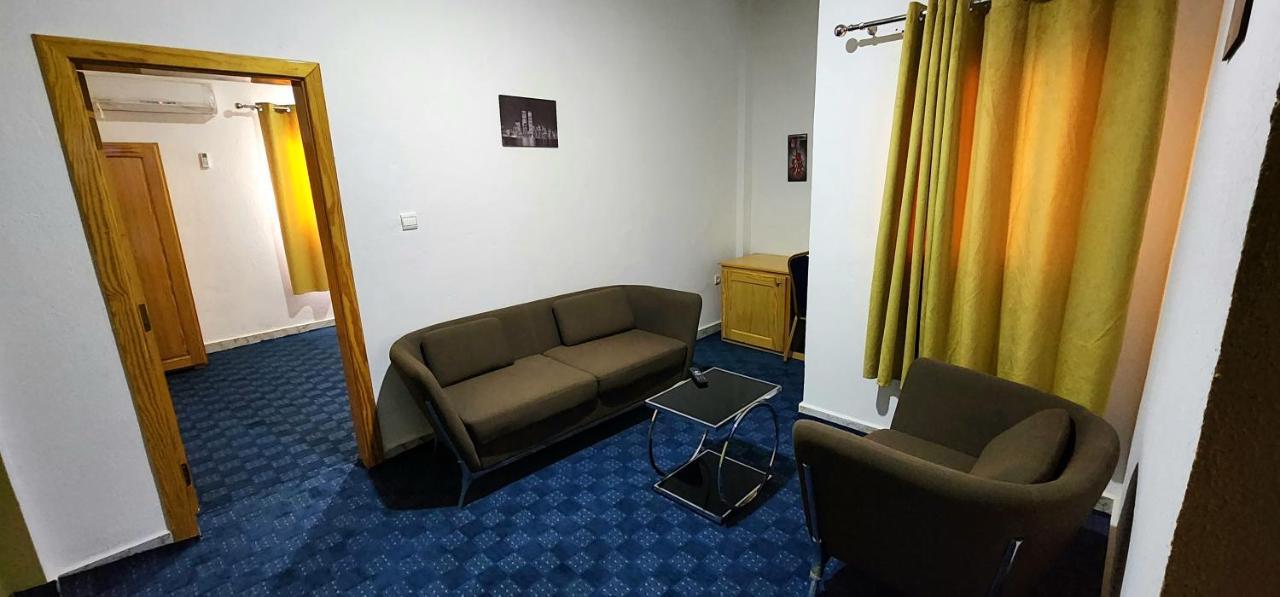 Hotel Le Bon Choix Nouadhibou Εξωτερικό φωτογραφία
